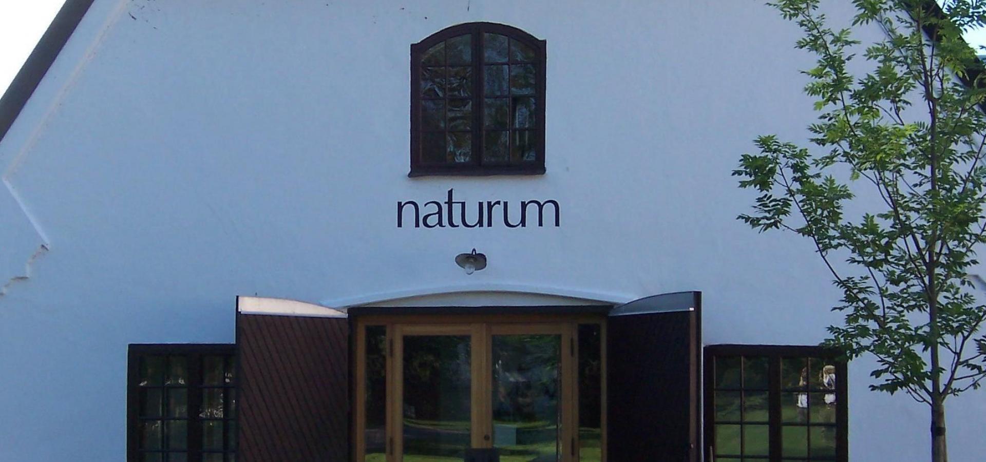 Entrén Naturum.JPG
