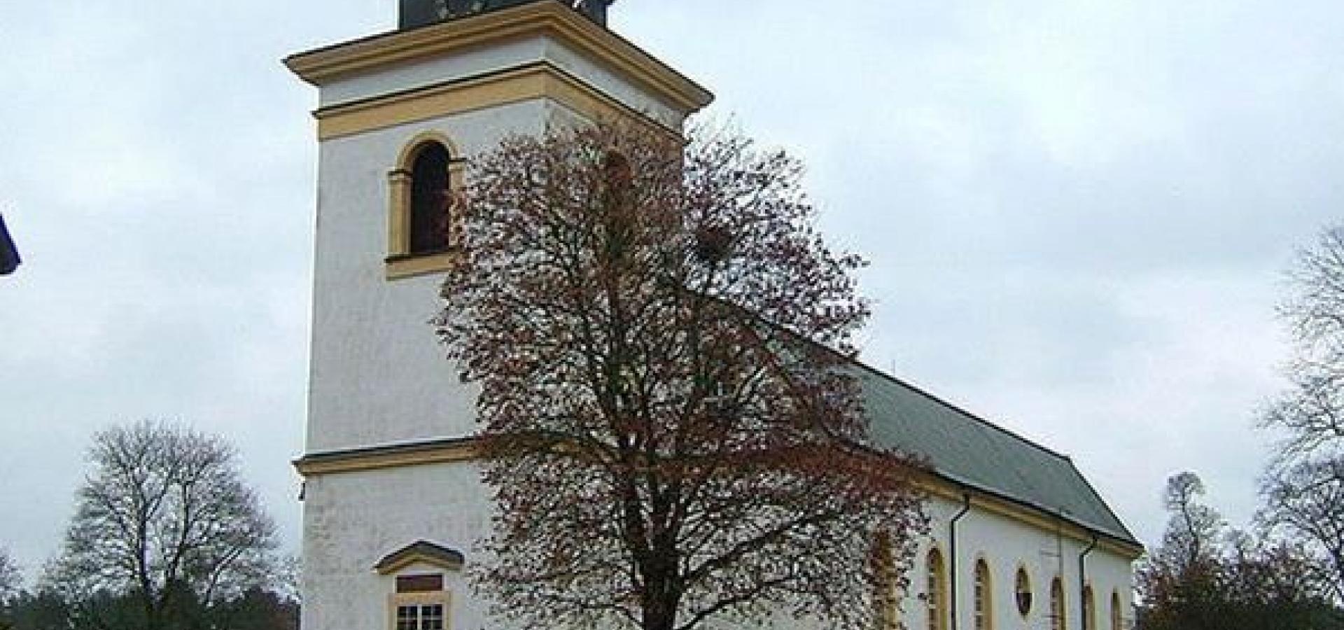 Österfärnebo kyrka.jpg