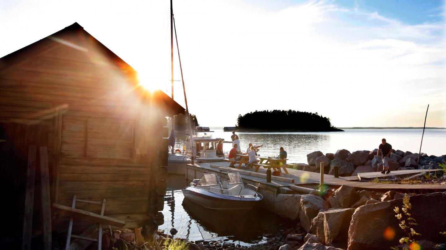 Båtar i hamn - Foto Lars Halvarsson