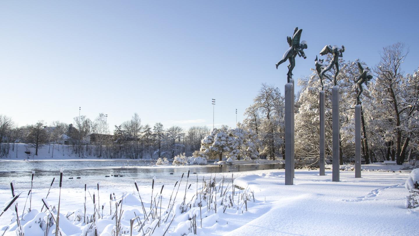 Milles änglar och Stadsträdgården. Foto Foto Erik Larsson