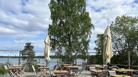 Uteservering vid havet