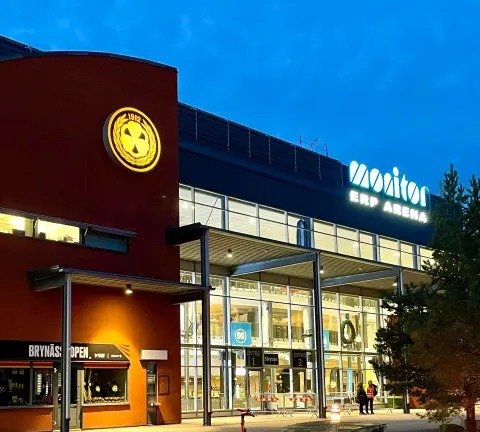 Entrén till en idrottsarena